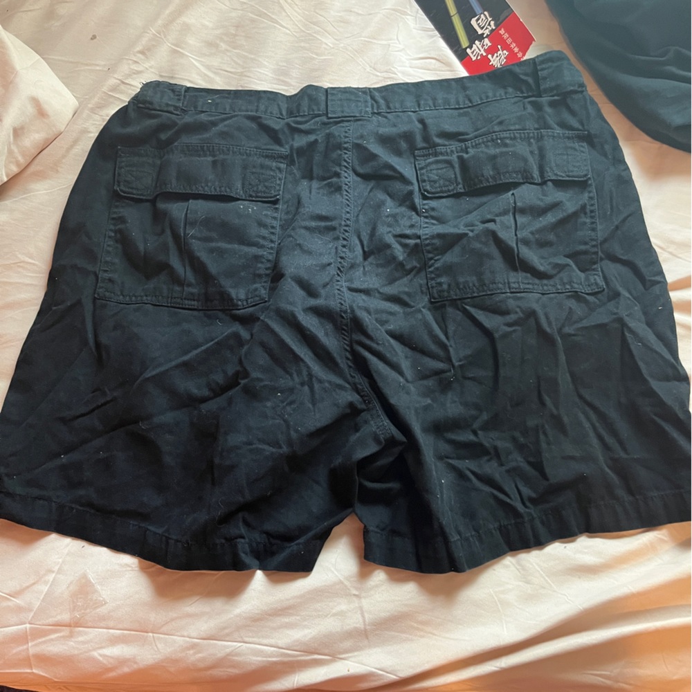 Talos black cotton cargo shorts